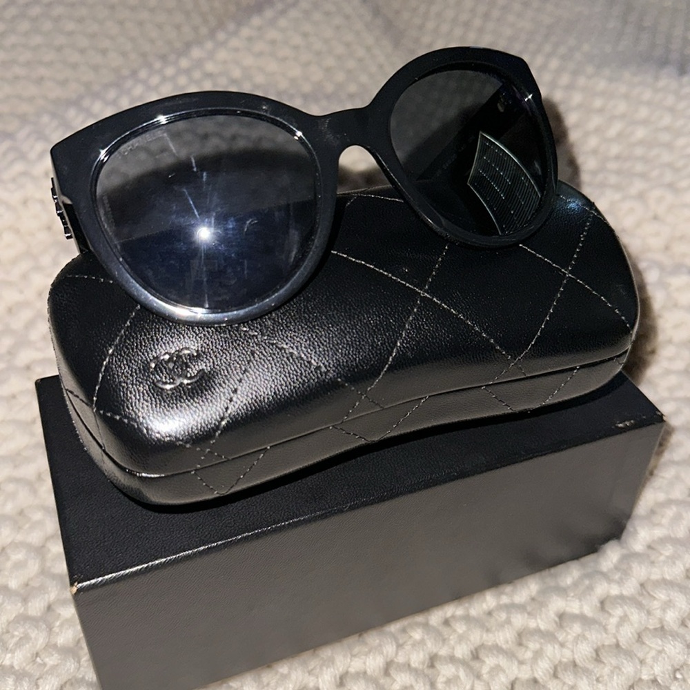 Chanel Black Luxottica Group Cat Eye Classic Sunglasses